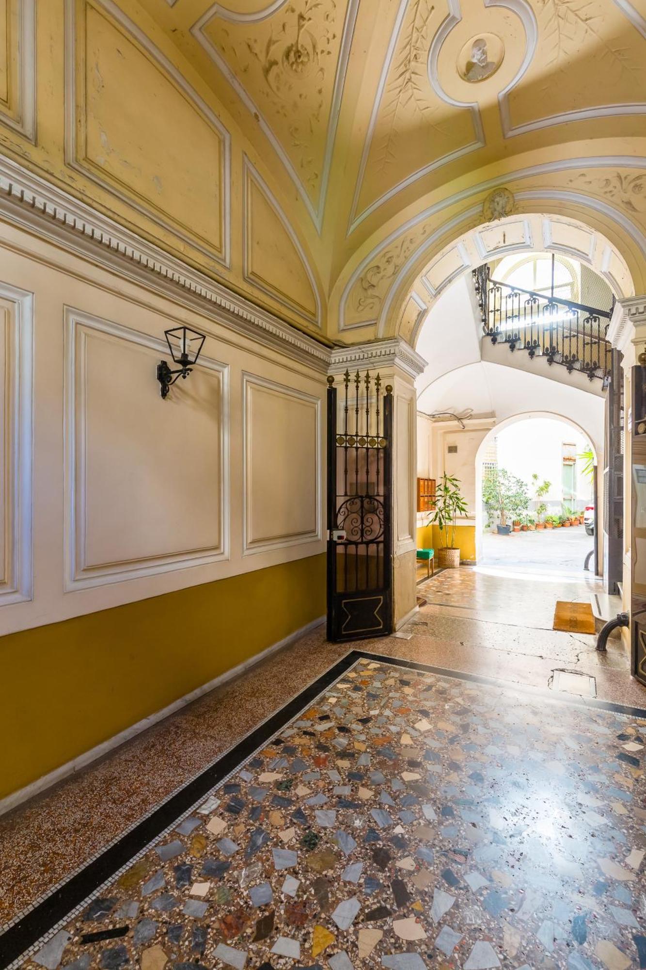 Apartamento Duomo Grand Family Loft Nápoles Exterior foto